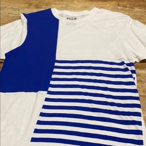 Medium Men’s Champion Brand Shirt